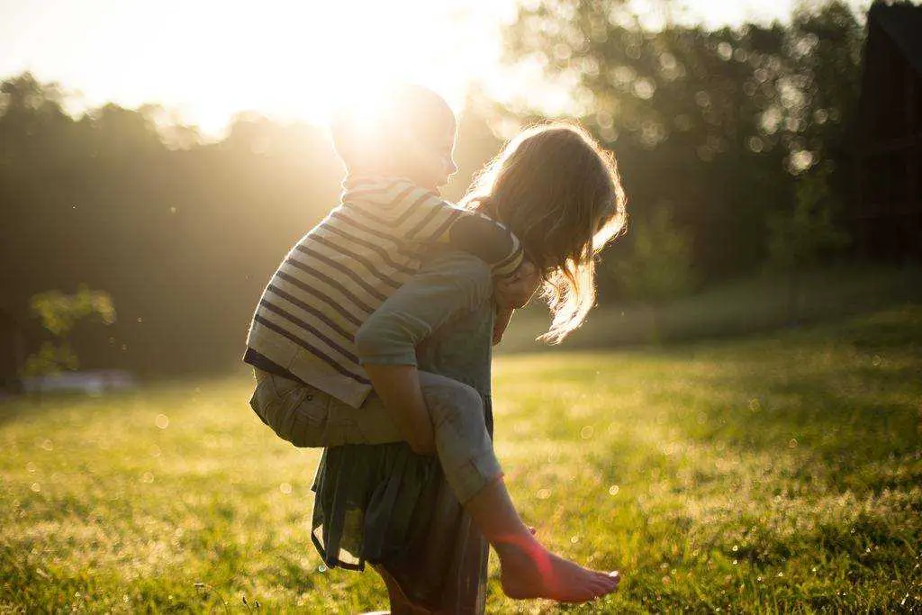 We give some permissive parenting examples in this article.