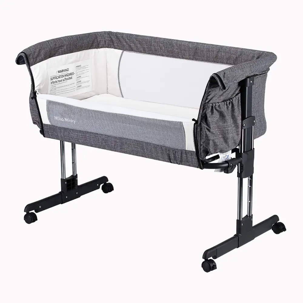 7 Best Bassinet For Breastfeeding: Reviews & Rankings [2022]